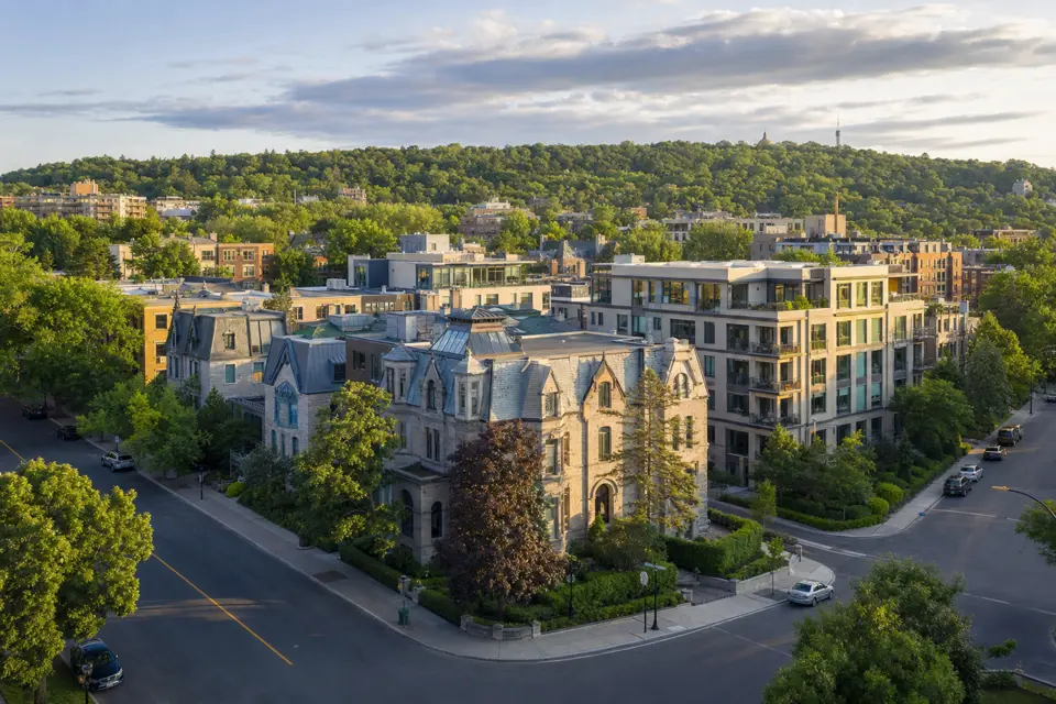Real Estate Projects in Outremont