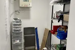 1 chambre - 800 pi2