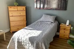 1 chambre - 800 pc (1er étage)