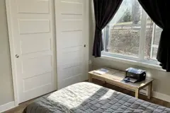 1 chambre - 800 pc (1er étage)