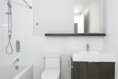 1 chambre + alcôve + 1 salle de bain